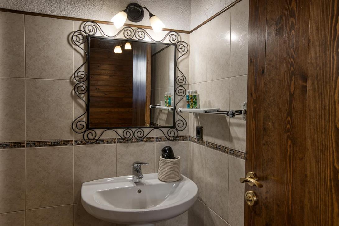 Nastura Casa Rural L'Art Guest House Рупит Екстериор снимка